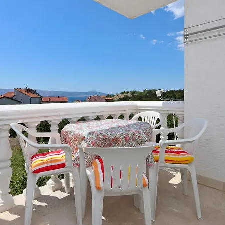 With Parking Spaces Klenovica, Novi Vinodolski - 23100 Klenovica