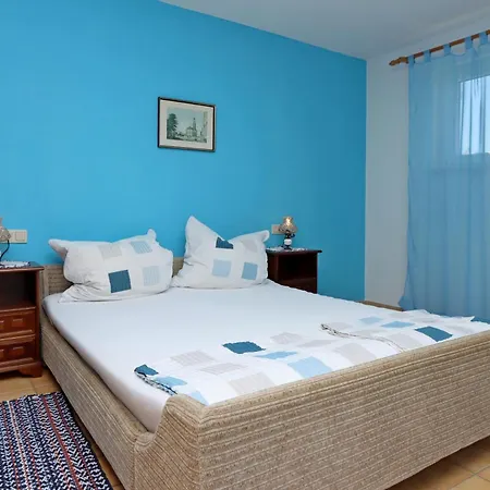 With Parking Spaces Klenovica, Novi Vinodolski - 23100 * Klenovica